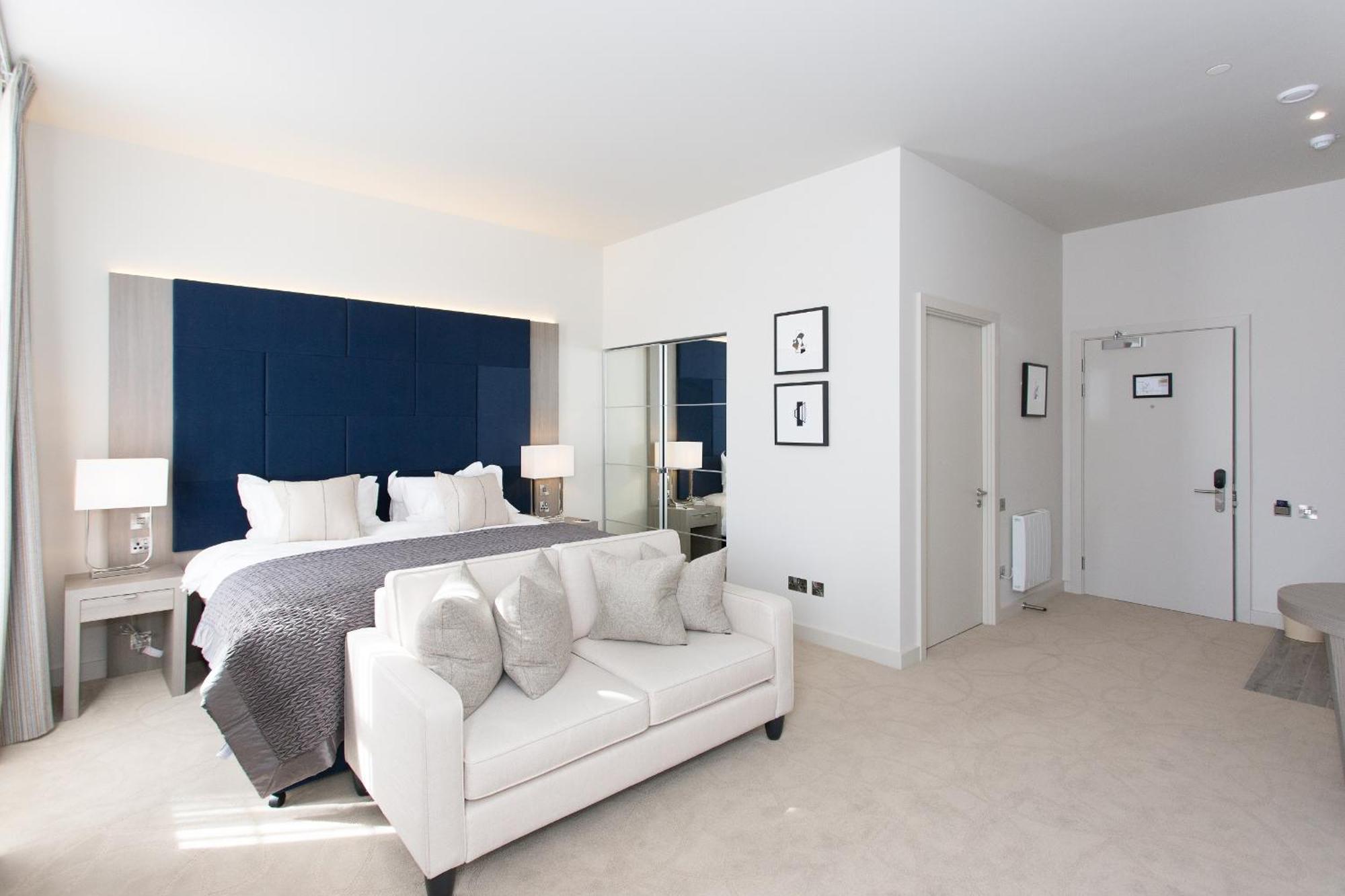 קינלוך ראנוך Dunalastair Hotel Suites מראה חיצוני תמונה