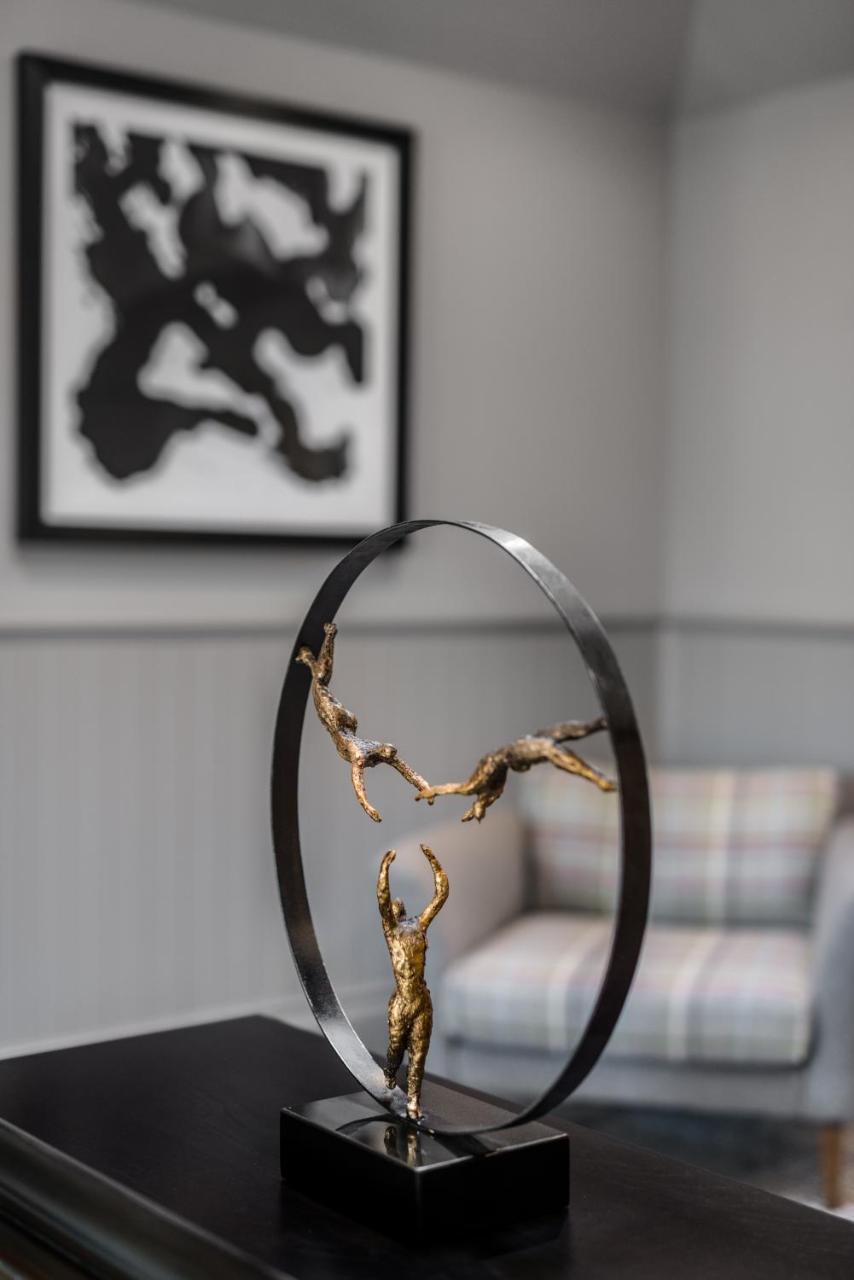 קינלוך ראנוך Dunalastair Hotel Suites מראה חיצוני תמונה The 2019 award